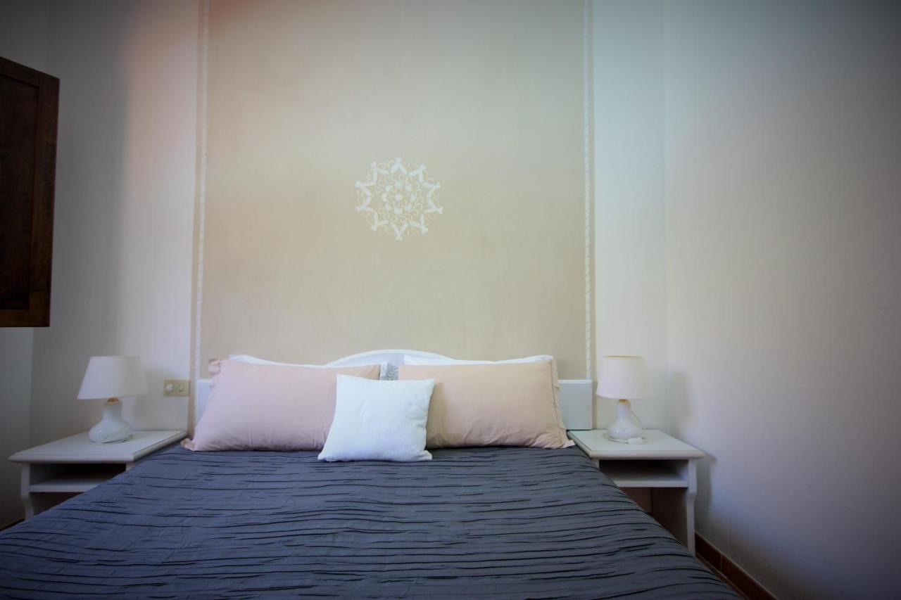 Locanda Sant'Andrea Hotel&Relais San Pantaleo Kültér fotó