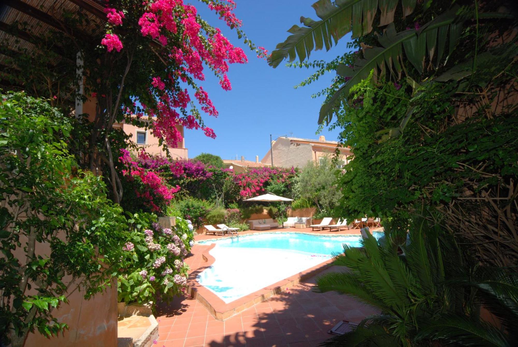 Locanda Sant'Andrea Hotel&Relais San Pantaleo Kültér fotó