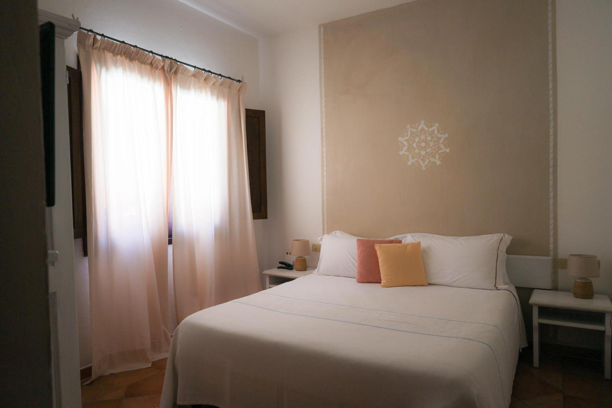 Locanda Sant'Andrea Hotel&Relais San Pantaleo Kültér fotó